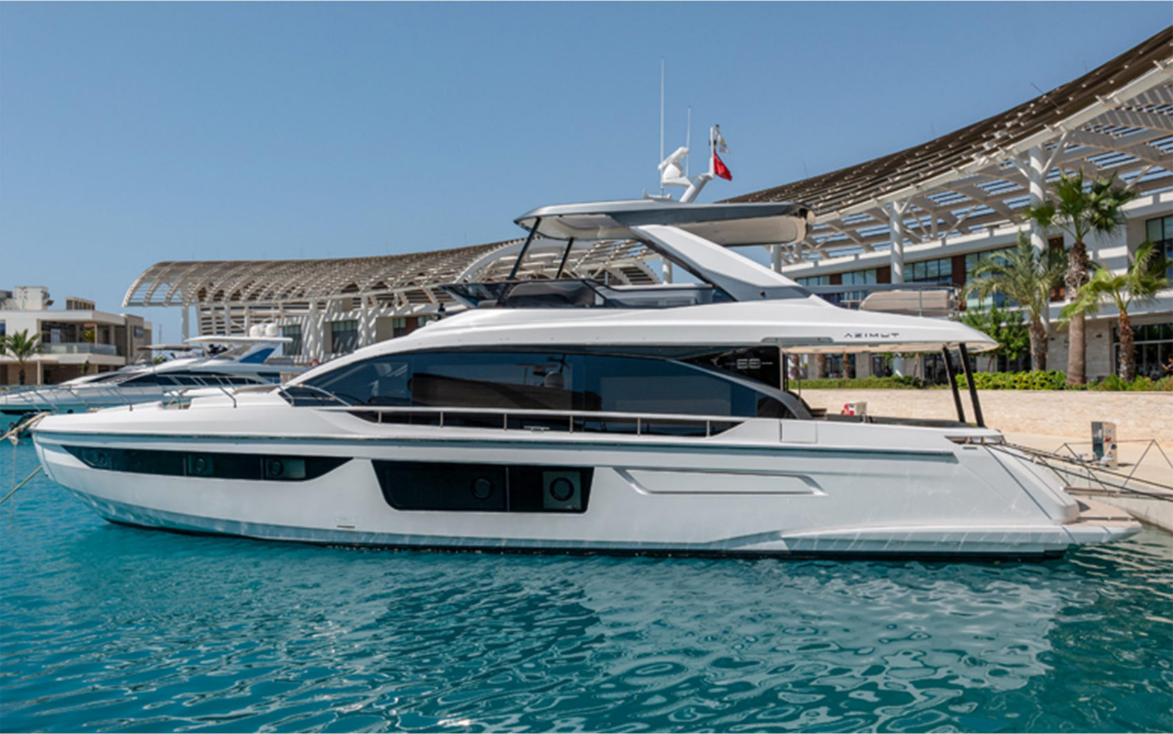 Azimut 68 Fly — Modell 2024